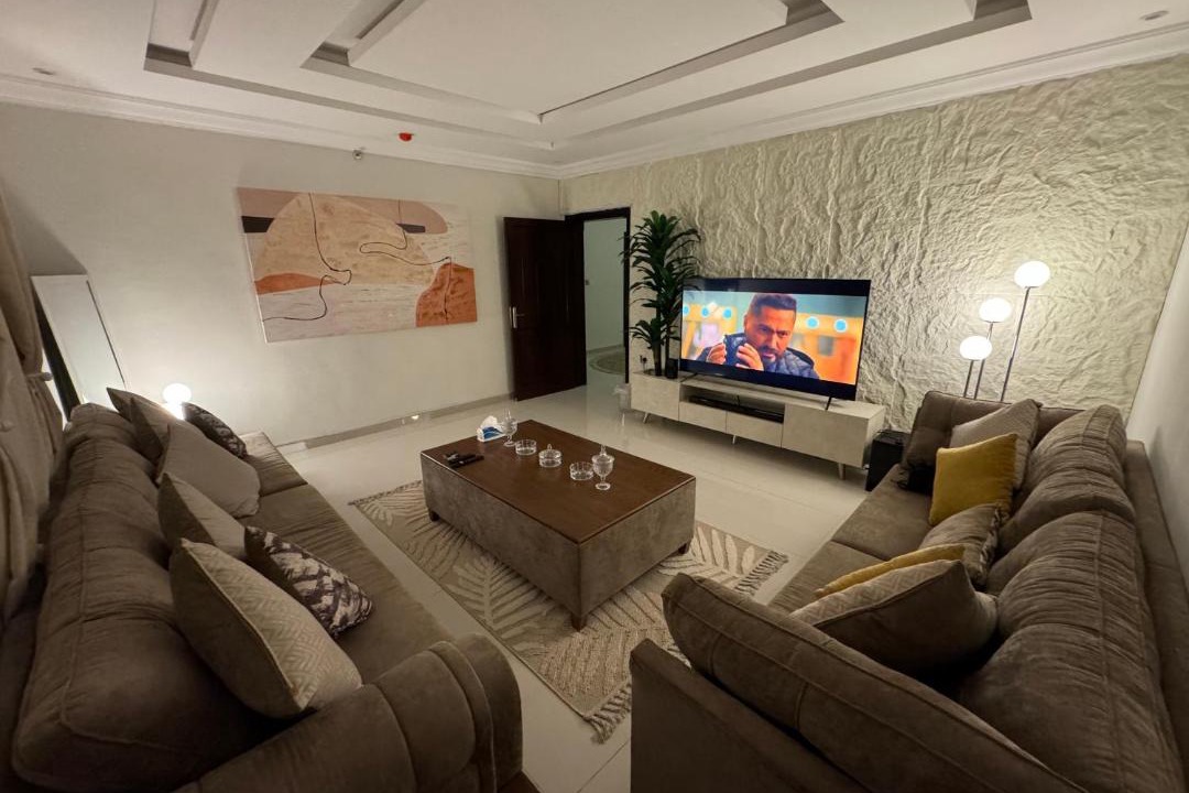 Photo of Livingroom in Sari Street