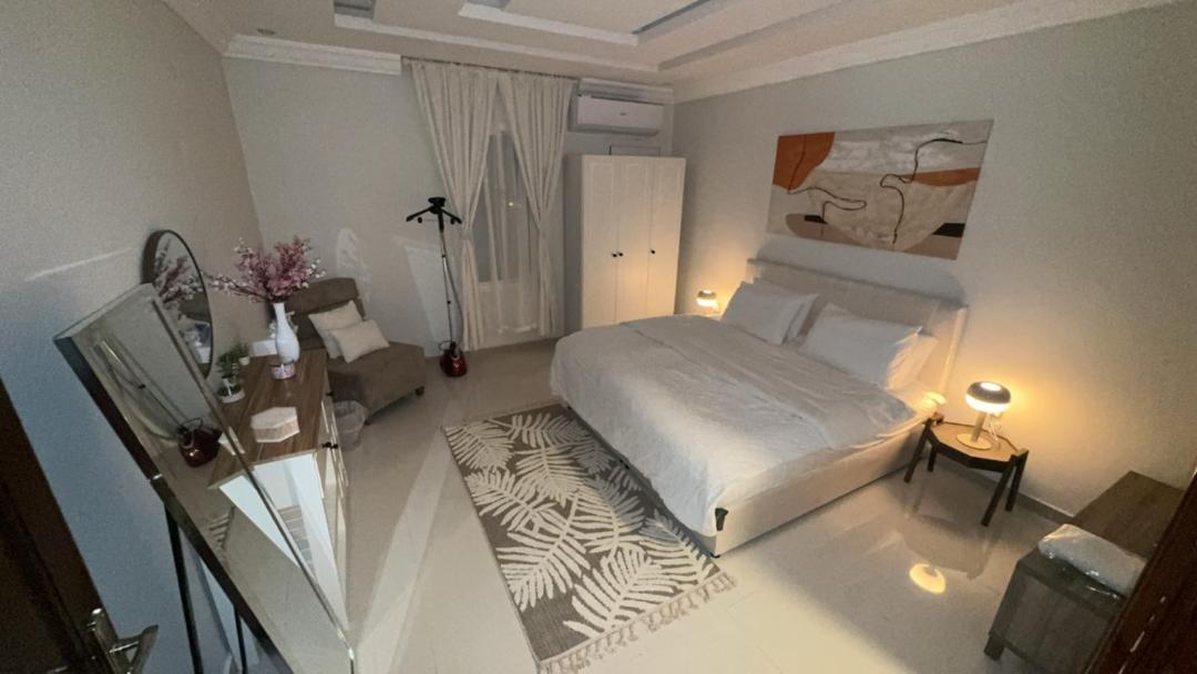 Photo of Bedroom in Sari Street