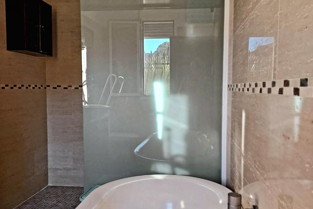Photo of Bathroom in Turre