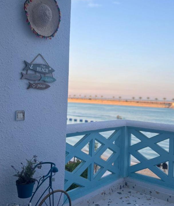 Photo of Patio Balcony in Durrat Al-Arous