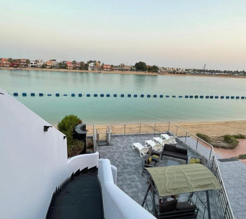 Photo of Patio Balcony in Durrat Al-Arous