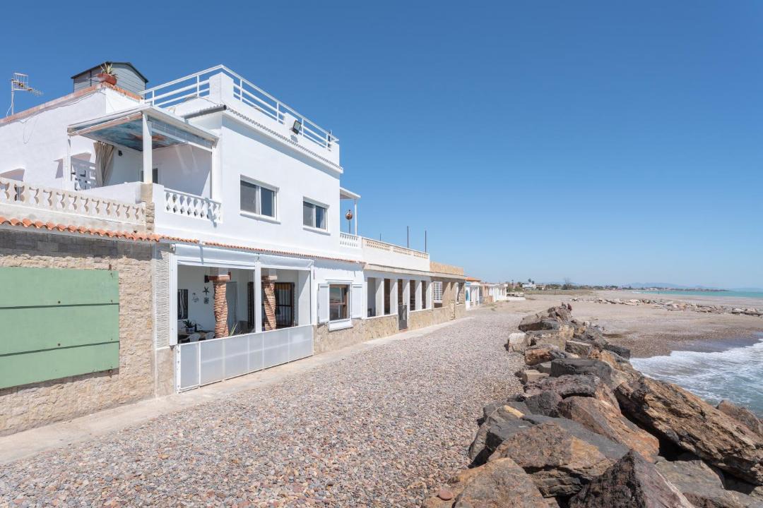 Photo of Others in Playa de Almarda