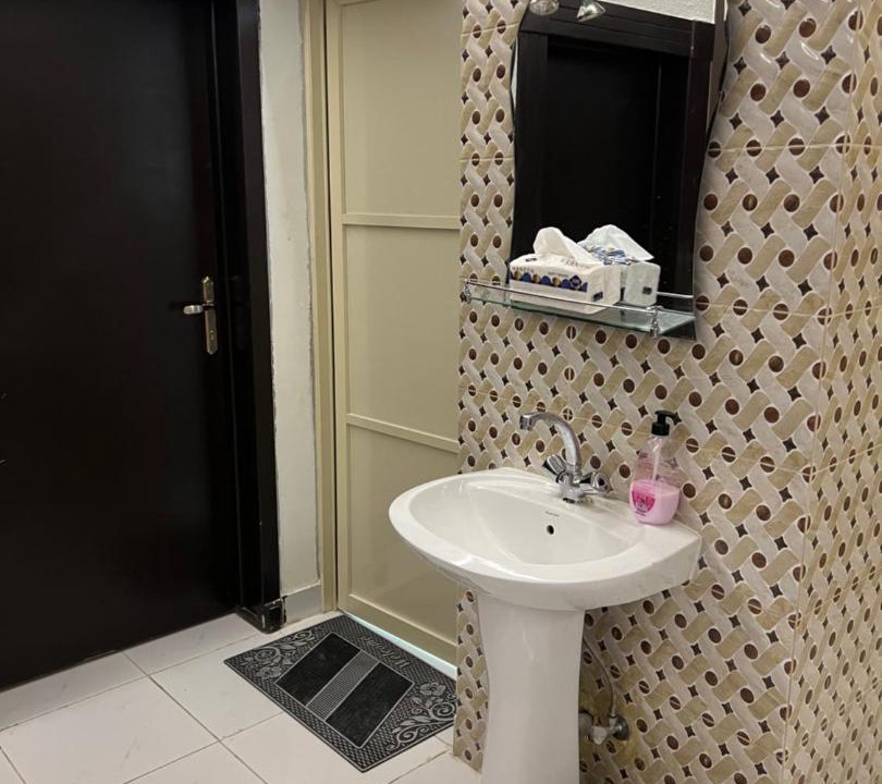 Photo of Bathroom in Unaizah