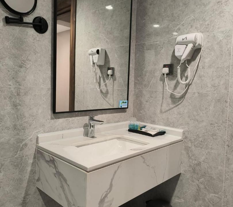 Photo of Bathroom in 60th Street