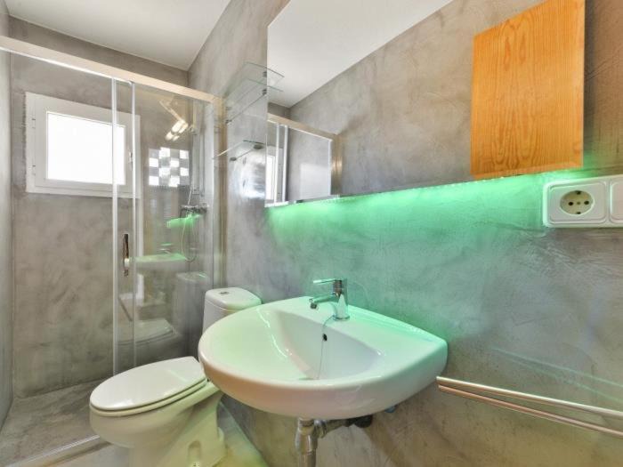 Photo of Bathroom in Sant Josep de sa Talaia