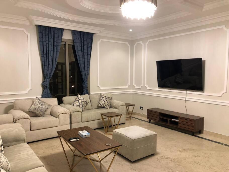 Photo of Livingroom in Durrat Al-Arous