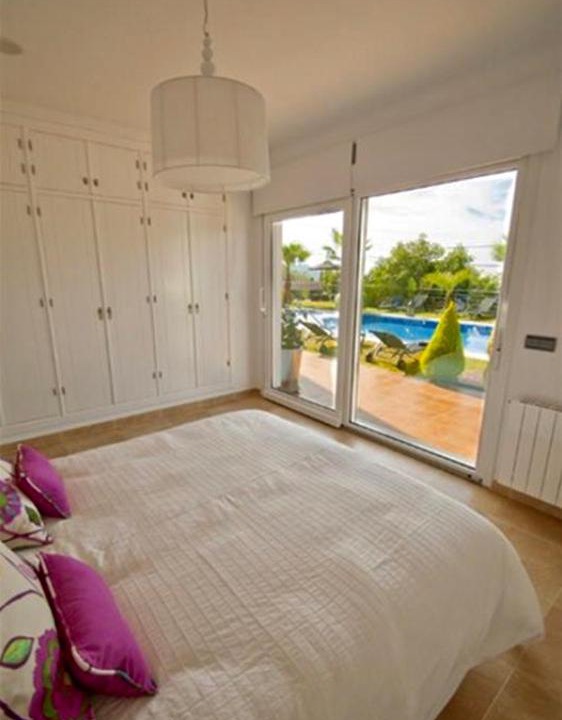 Photo of Bedroom in Canillas de Albaida