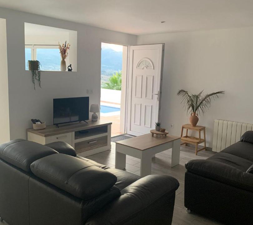 Photo of Livingroom in Jalon