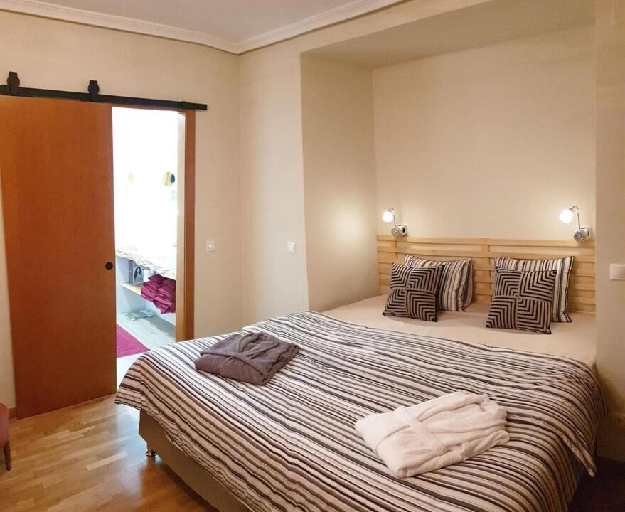 Photo of Bedroom in Serra