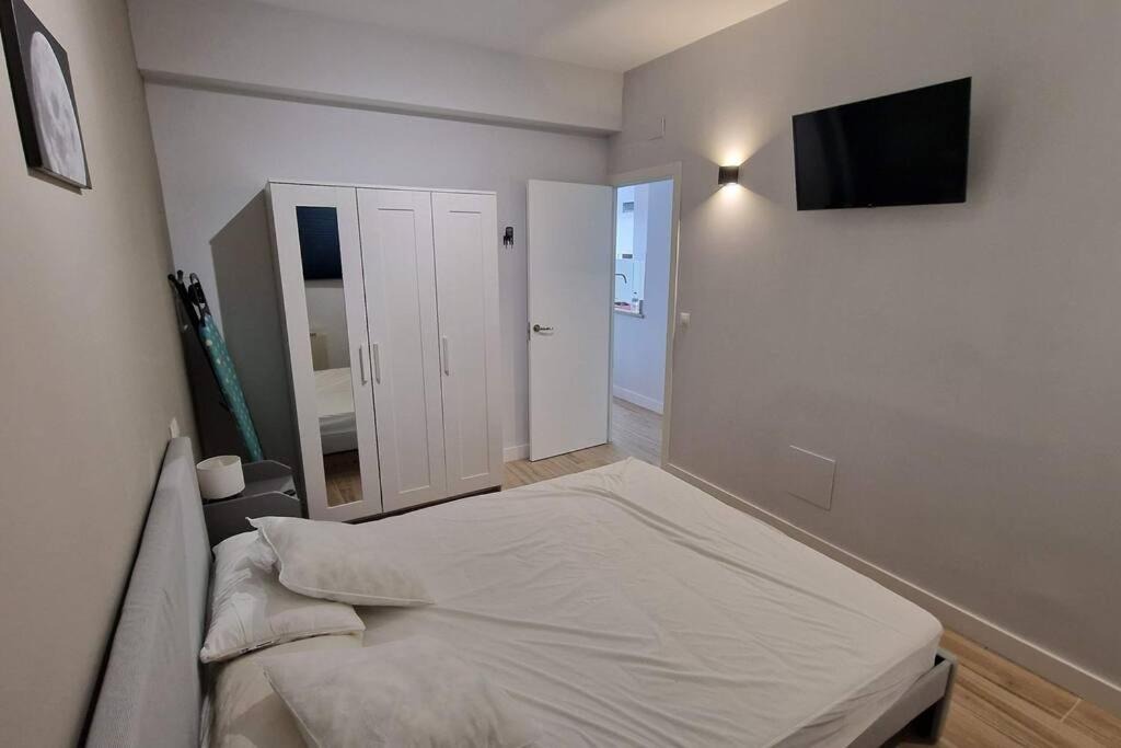 Photo of Bedroom in Villa de Vallecas