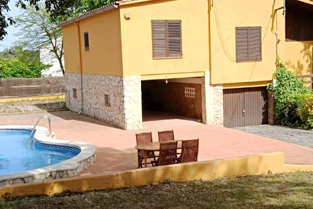 Photo of Buildings in Bescano