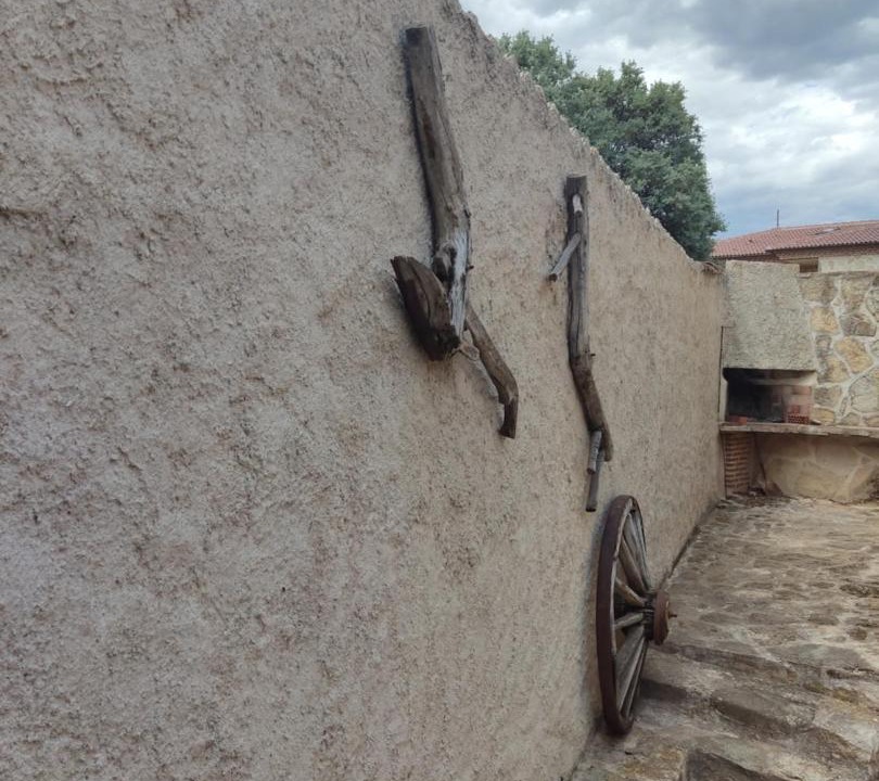 Photo of Buildings in Navaluenga