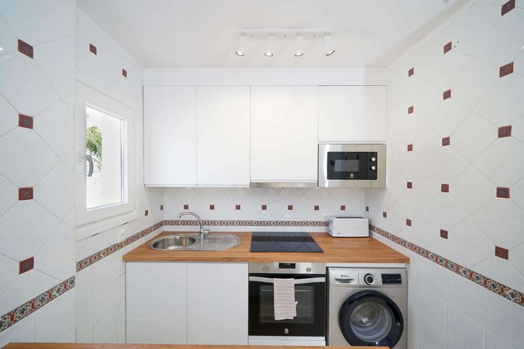 Photo of Kitchen in Oasis del Capistrano