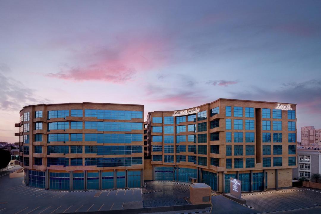 Photo of Buildings in Al Aqrabiyah