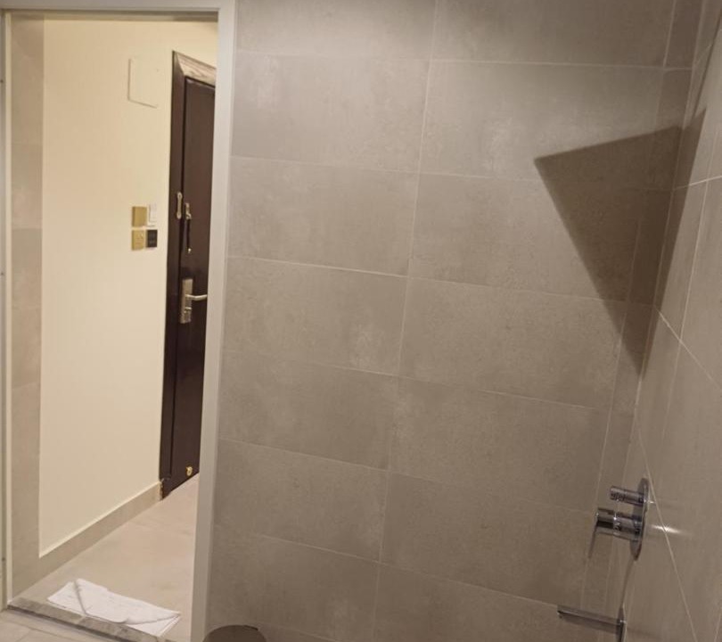 Photo of Bathroom in Arar