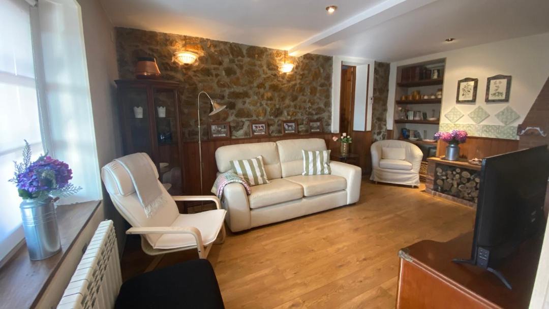 Photo of Livingroom in Nava
