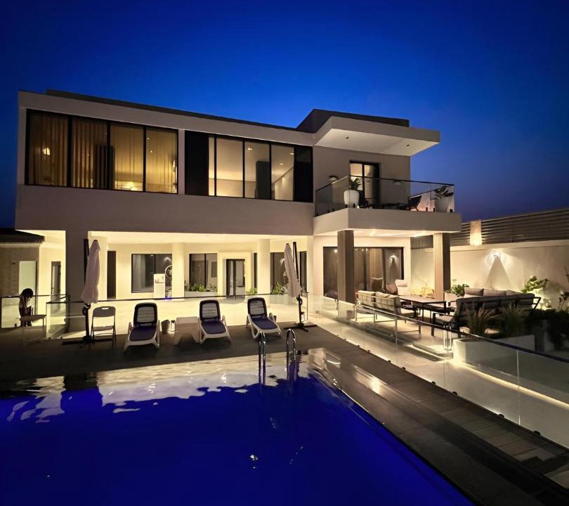 Photo of Buildings in Dhahran