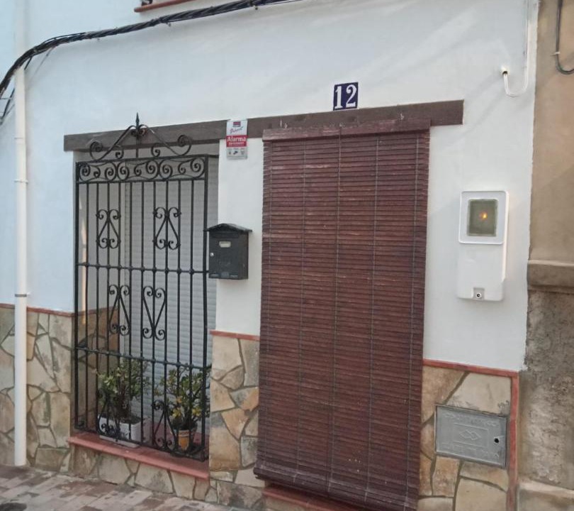 Photo of Buildings in Rafol de Salem