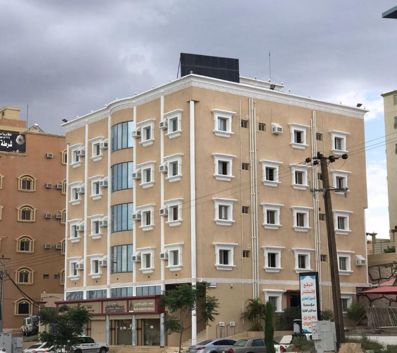 Photo of Buildings in Baljurashi