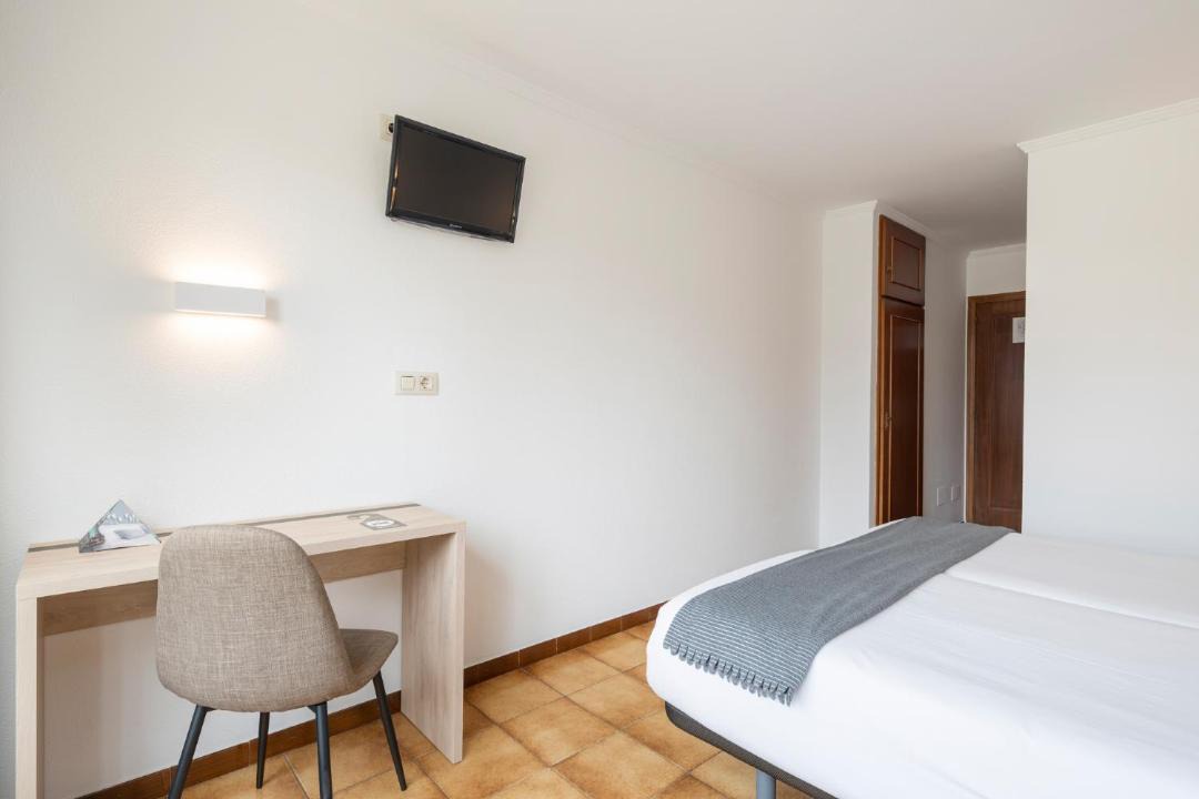 Photo of Bedroom in Ordes