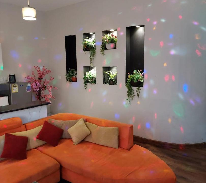 Photo of Livingroom in Sari Street