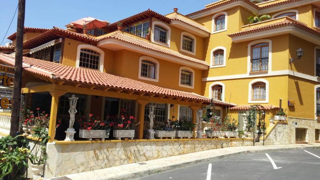 Photo of Buildings in El Guincho