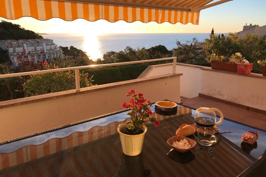 Photo of Patio Balcony in Salionc