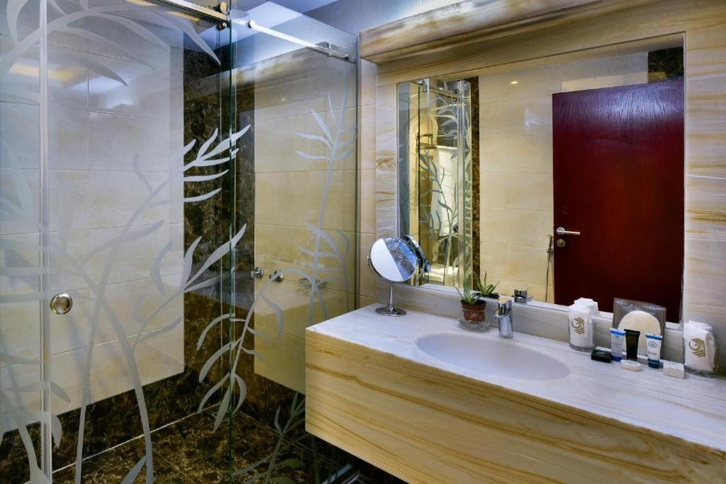 Photo of Bathroom in Turaif