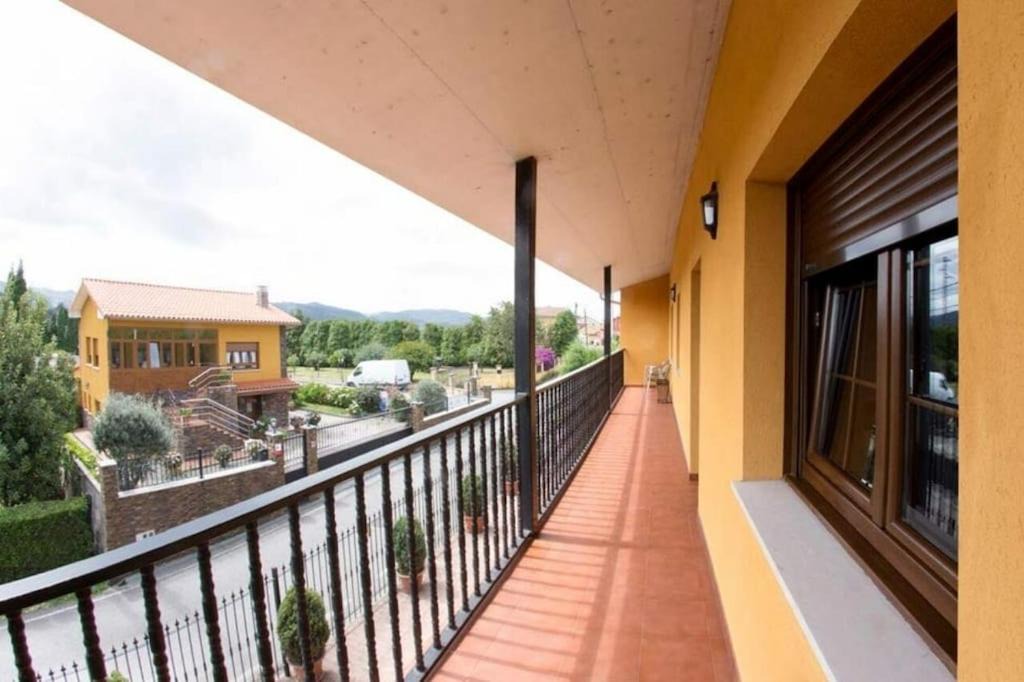 Photo of Patio Balcony in Aviles