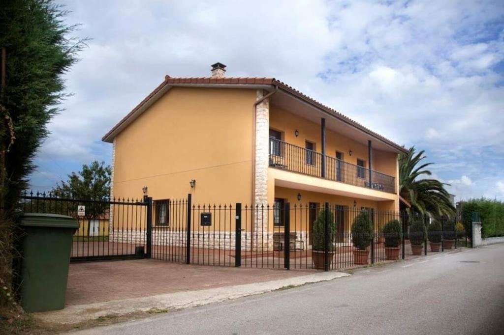 Photo of Buildings in Aviles