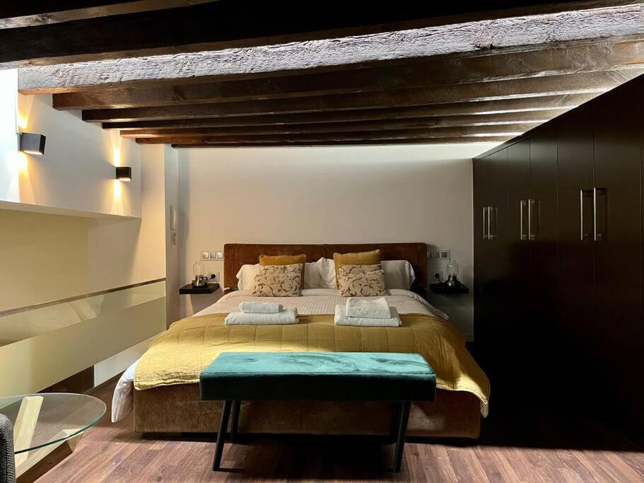 Photo of Bedroom in Historical Center