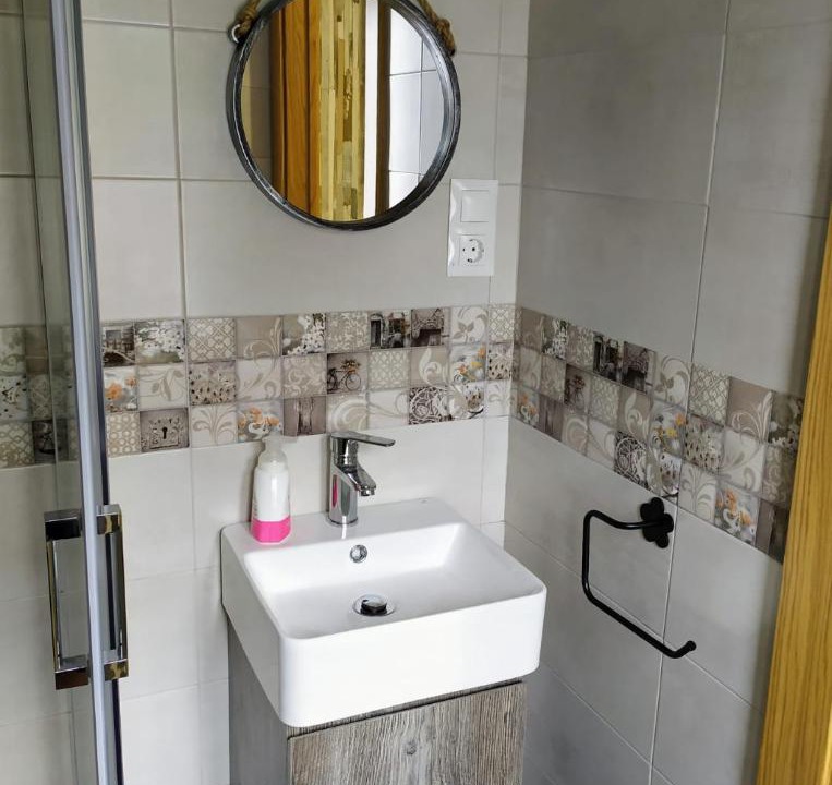Photo of Bathroom in San Rafael