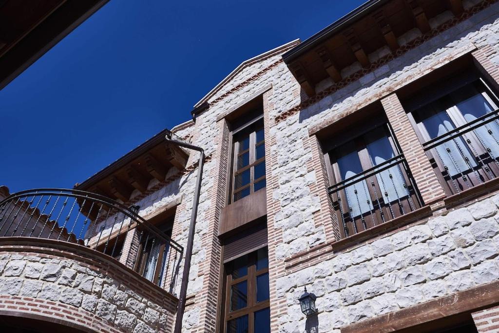 Photo of Buildings in Villabragima