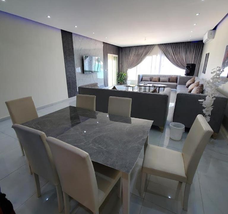 Photo of Livingroom in Durrat Al-Arous