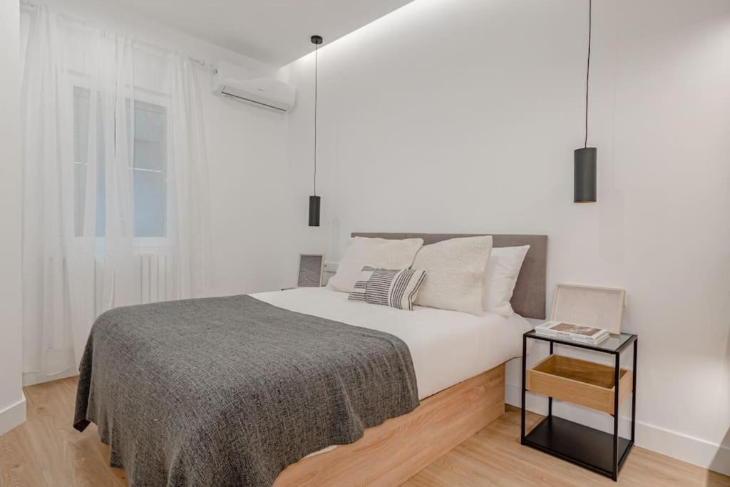 Photo of Bedroom in Malasana