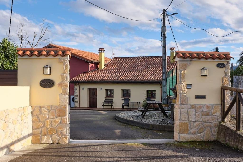 Photo of Buildings in Distrito Rural Este