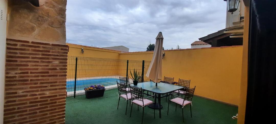 Photo of Patio Balcony in El Toboso