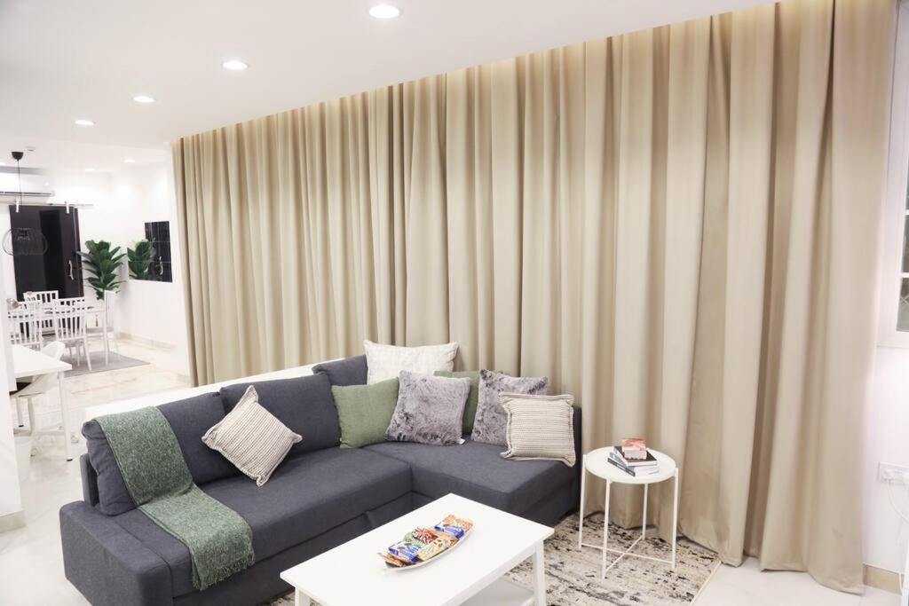 Photo of Livingroom in Ash Shati