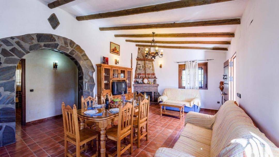 Photo of Livingroom in Sayalonga