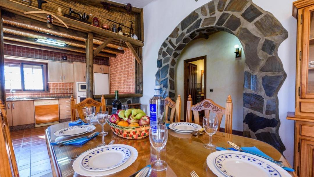 Photo of Livingroom in Sayalonga