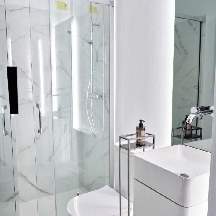 Photo of Bathroom in Embajadores