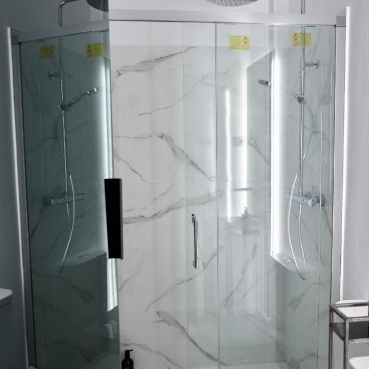 Photo of Bathroom in Embajadores