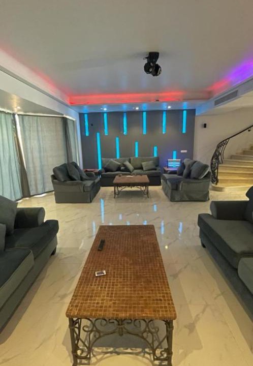 Photo of Livingroom in Durrat Al-Arous