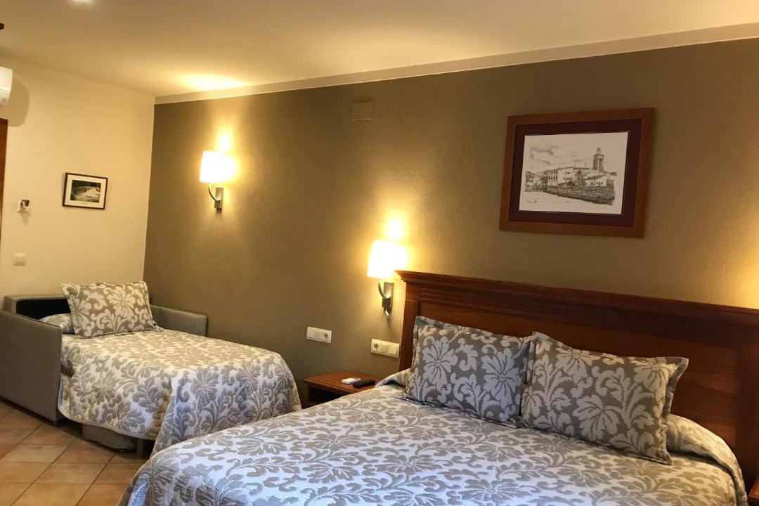 Photo of Bedroom in Macanet de Cabrenys