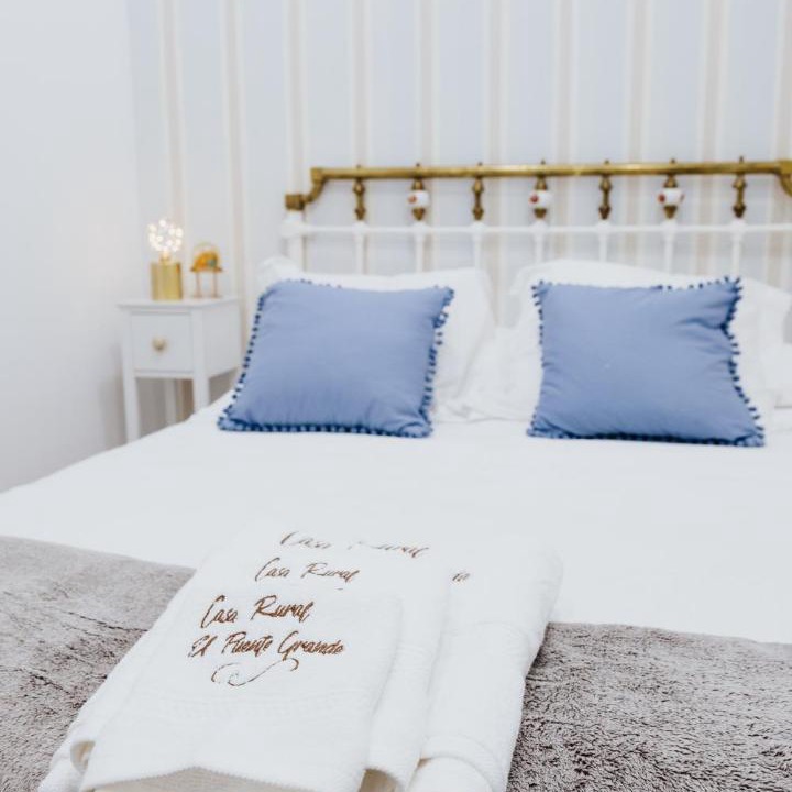 Photo of Bedroom in Navahermosa
