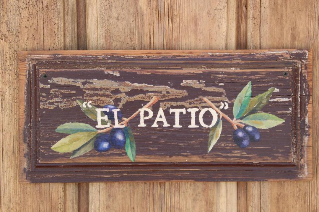 Photo of Patio Balcony in Fuente-Tojar