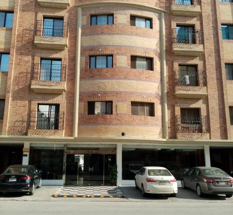 Photo of Buildings in Al Ulaya
