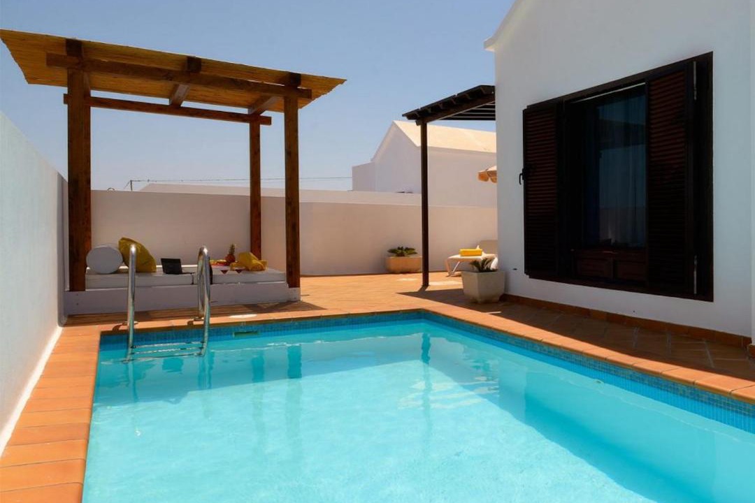 Photo of Outdoor in Tias