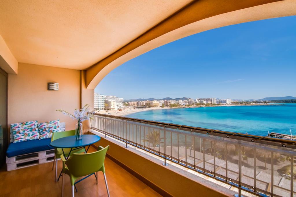 Photo of Patio Balcony in S'Illot-Cala Morlanda