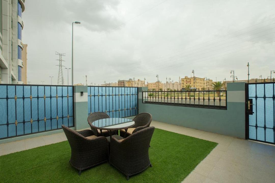 Photo of Patio Balcony in Khamis Mushait